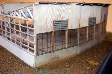 3 stall HO loco shed in resin and wood