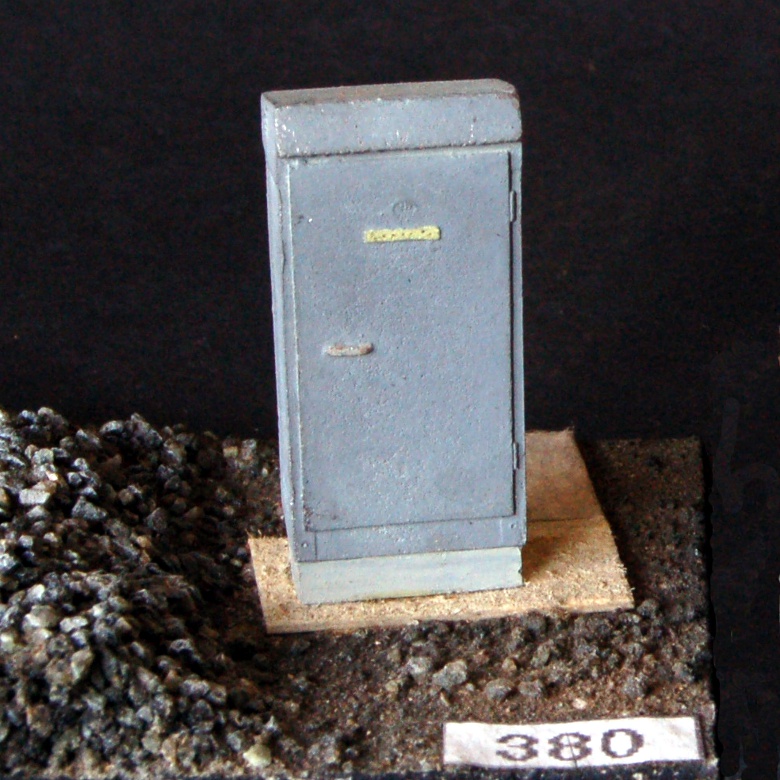 Breakout Box Large