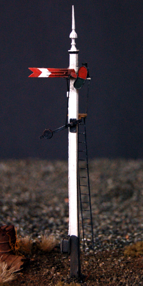 Distant Signal Short Post